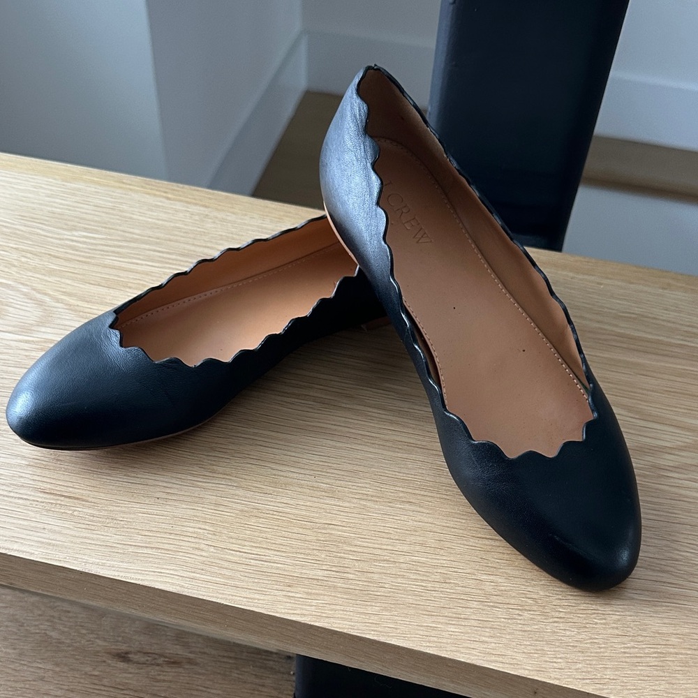J Crew Black leather scalloped edge ballet flats shoes